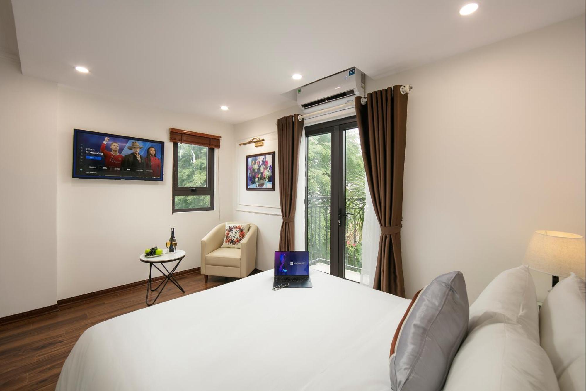 Khách sạn Trang Trang Premium 4*